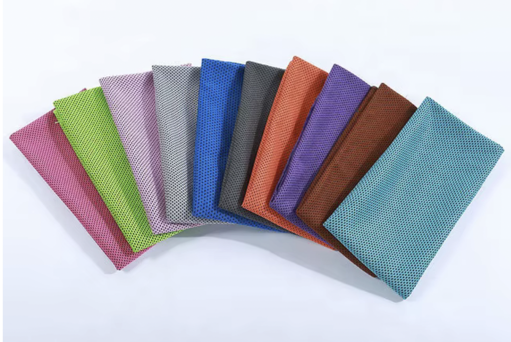 12x35" Cooling Towel in retail pouch 