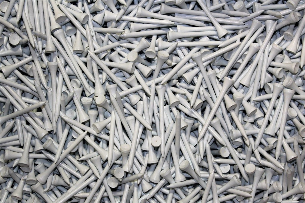 [38-B234W1] ​​Bulk 2 3/4 White Tees - 1,000