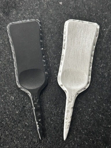 Hammered single-pronged repair tool w/thumb rest - etched